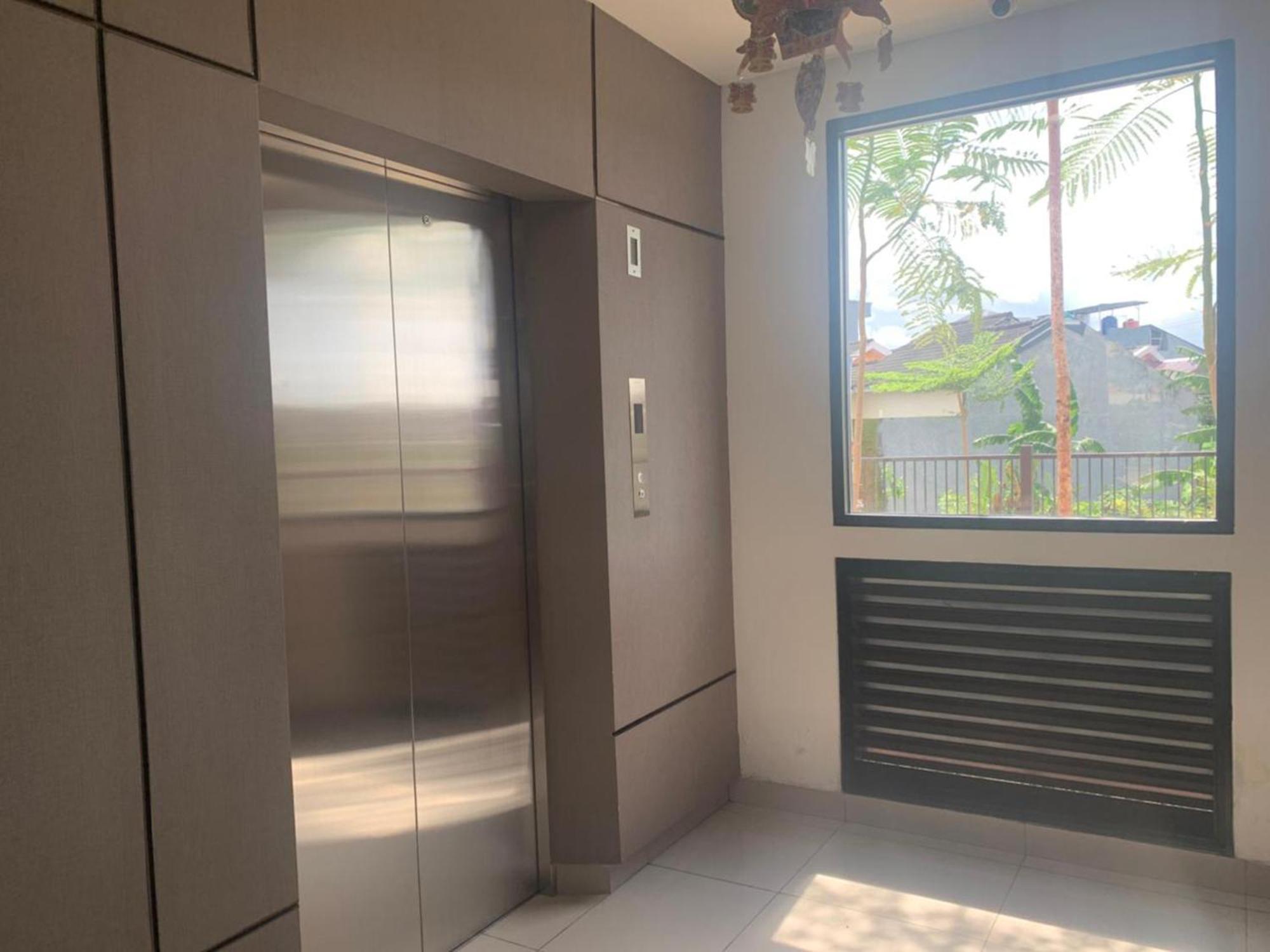 Apartemen Apateu Sharia - Unit Lengkap, Tinggal Bawa Koper! At Bandaraya Tallasa Makassar