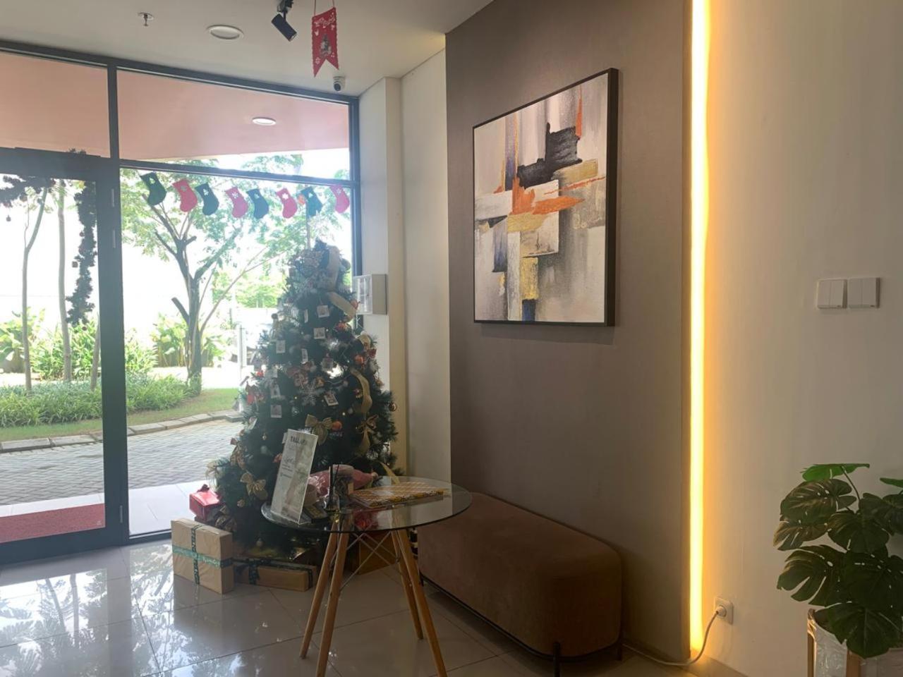Apateu Sharia - Unit Lengkap, Tinggal Bawa Koper! At Bandaraya Tallasa Apartemen